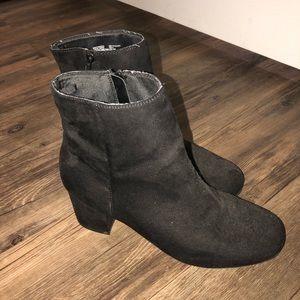 Time and Tru Chelsea Boots